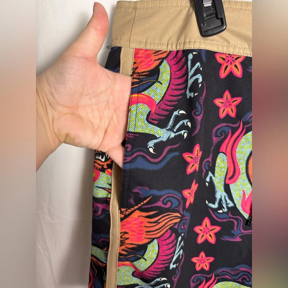 Lost Enterprises Men’s 31 Black Star Dragon Board Shorts